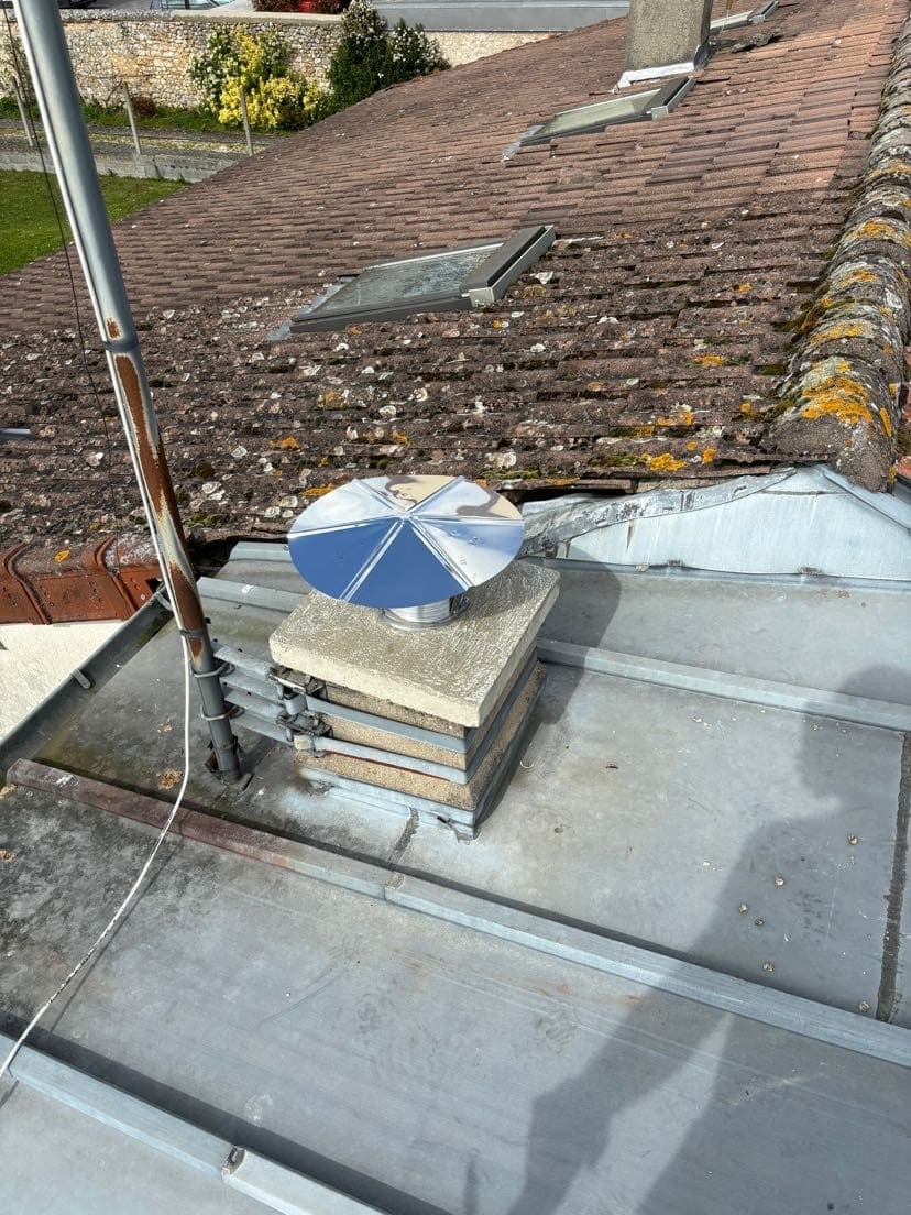 Couvreurs, charpentiers, zingueurs, peintres, façadiers et ramoneurs à Bois d'Arcy (78390) dans les Yvelines (78)