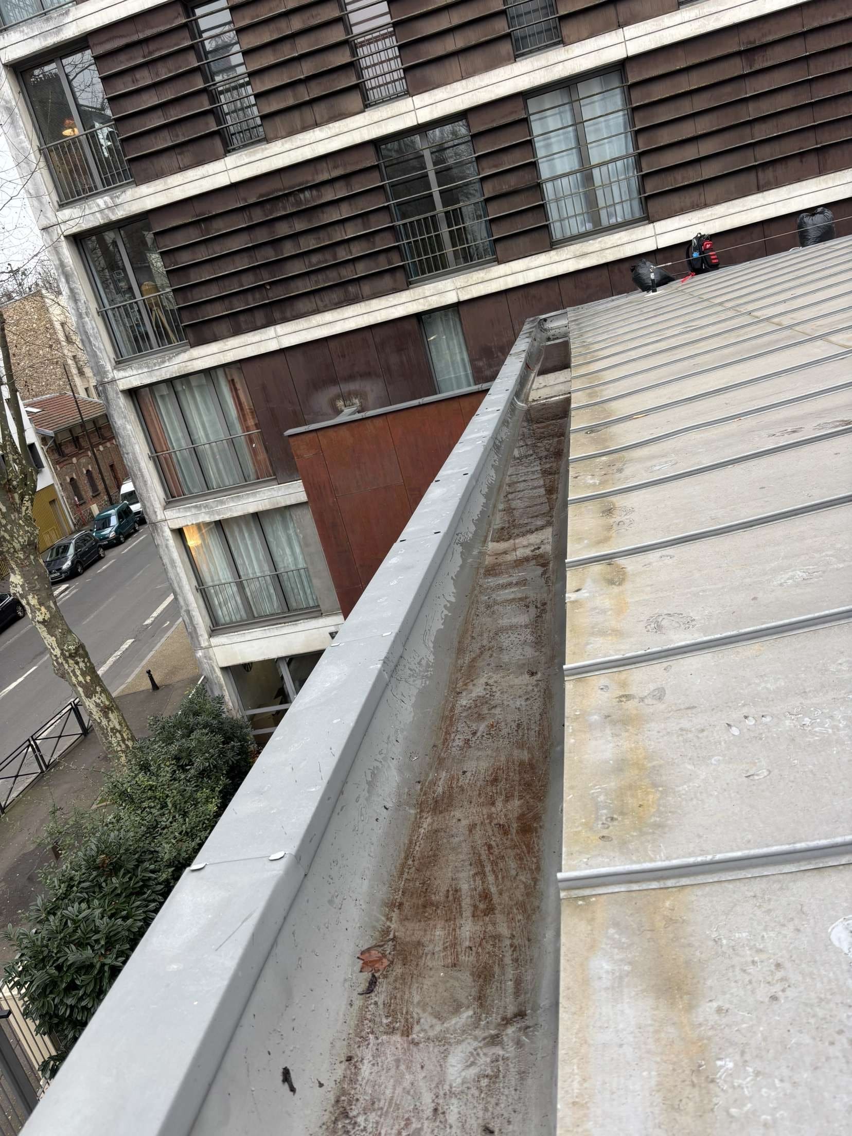 Couvreurs, charpentiers, zingueurs, peintres, façadiers et ramoneurs à Bois d'Arcy (78390) dans les Yvelines (78)