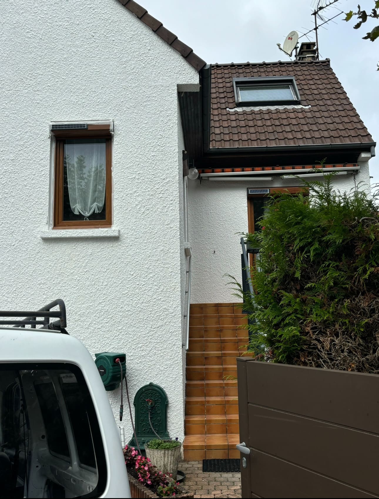 Couvreurs, charpentiers, zingueurs, peintres, façadiers et ramoneurs à Bois d'Arcy (78390) dans les Yvelines (78)