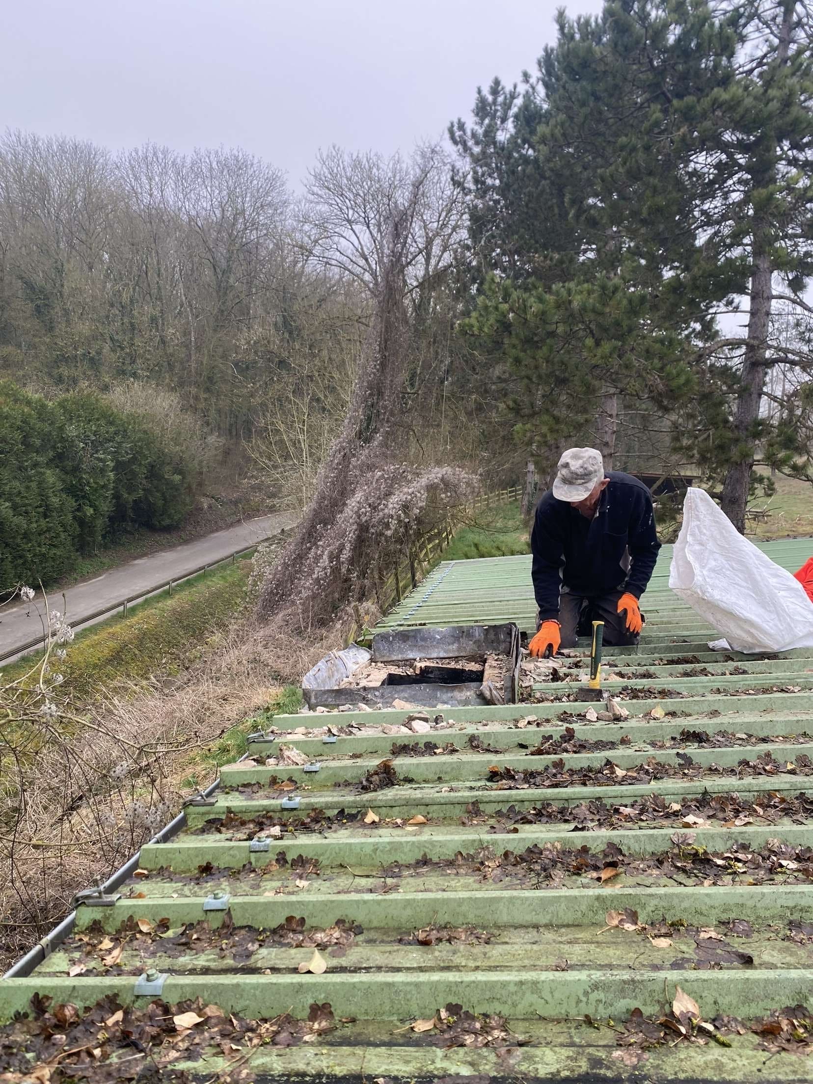 Couvreurs, charpentiers, zingueurs, peintres, façadiers et ramoneurs à Bois d'Arcy (78390) dans les Yvelines (78)