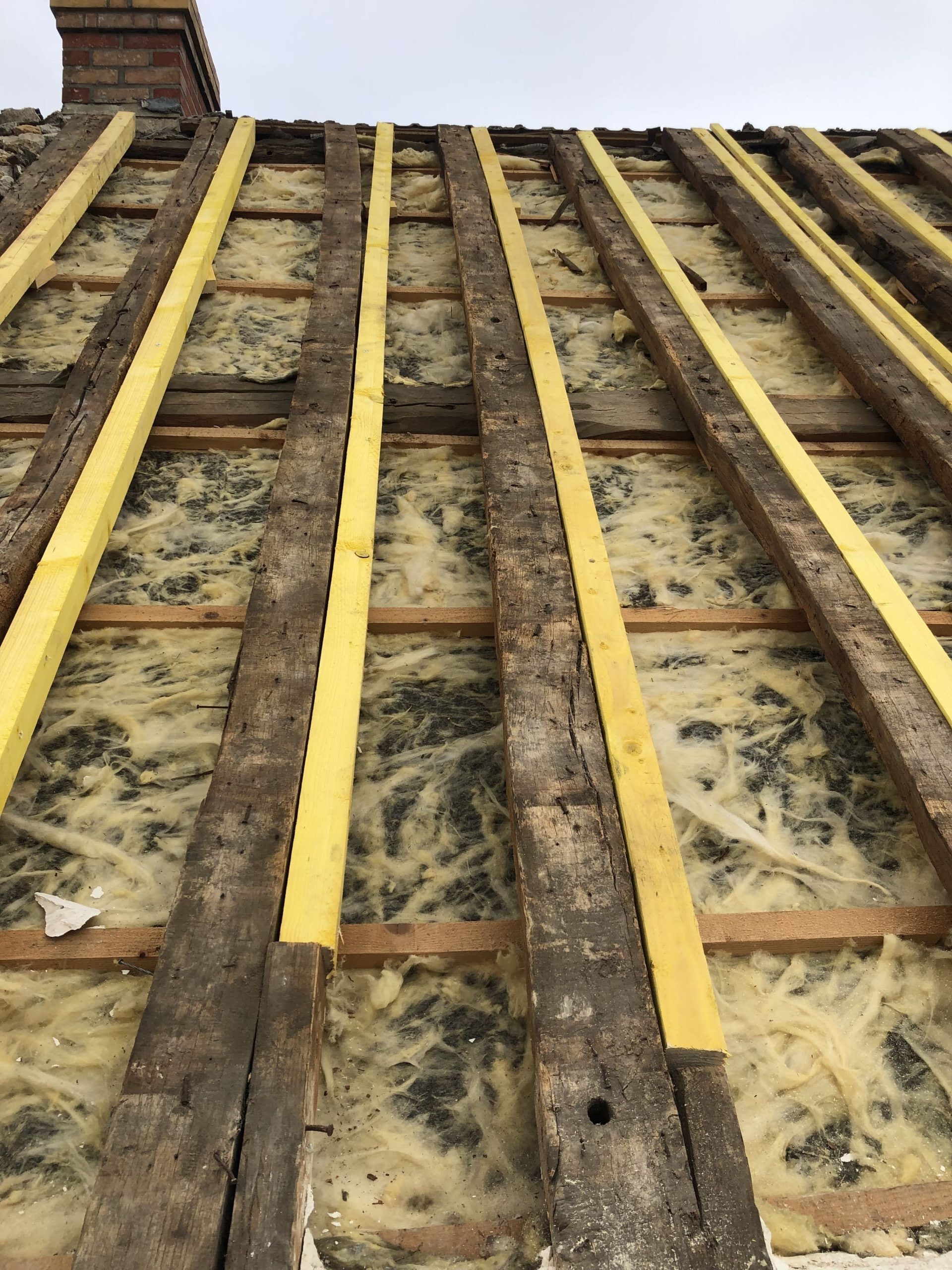 Couvreurs, charpentiers, zingueurs, peintres, façadiers et ramoneurs à Bois d'Arcy (78390) dans les Yvelines (78)