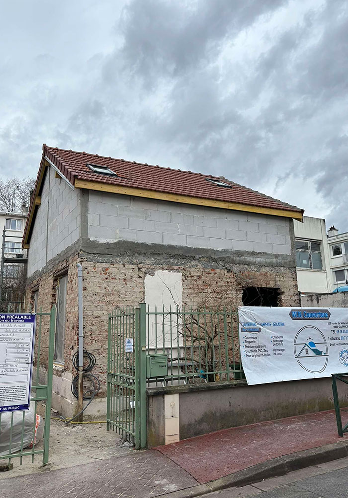 Artisans couvreurs, charpentiers, peintres, façadiers, ramoneurs et zingueurs à Bois d'Arcy (78390) dans les Yvelines (78)